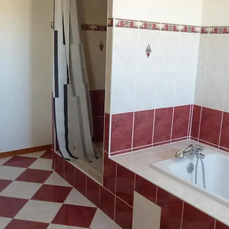 Maison De La Delle Vakantiehuis Pertheville-Ners